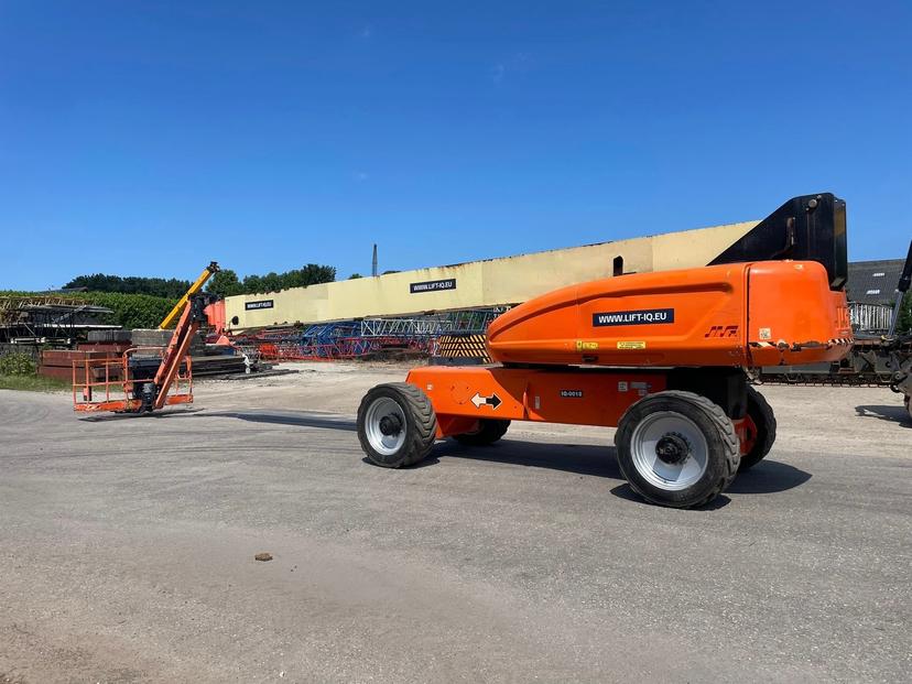 JLG 1350 SJP