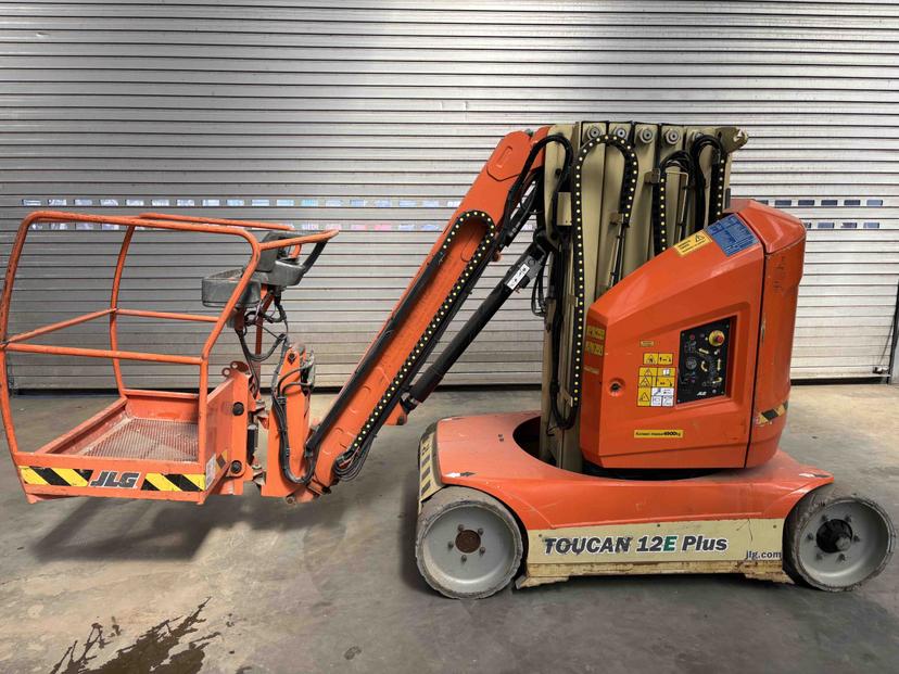 JLG Toucan 12E Plus